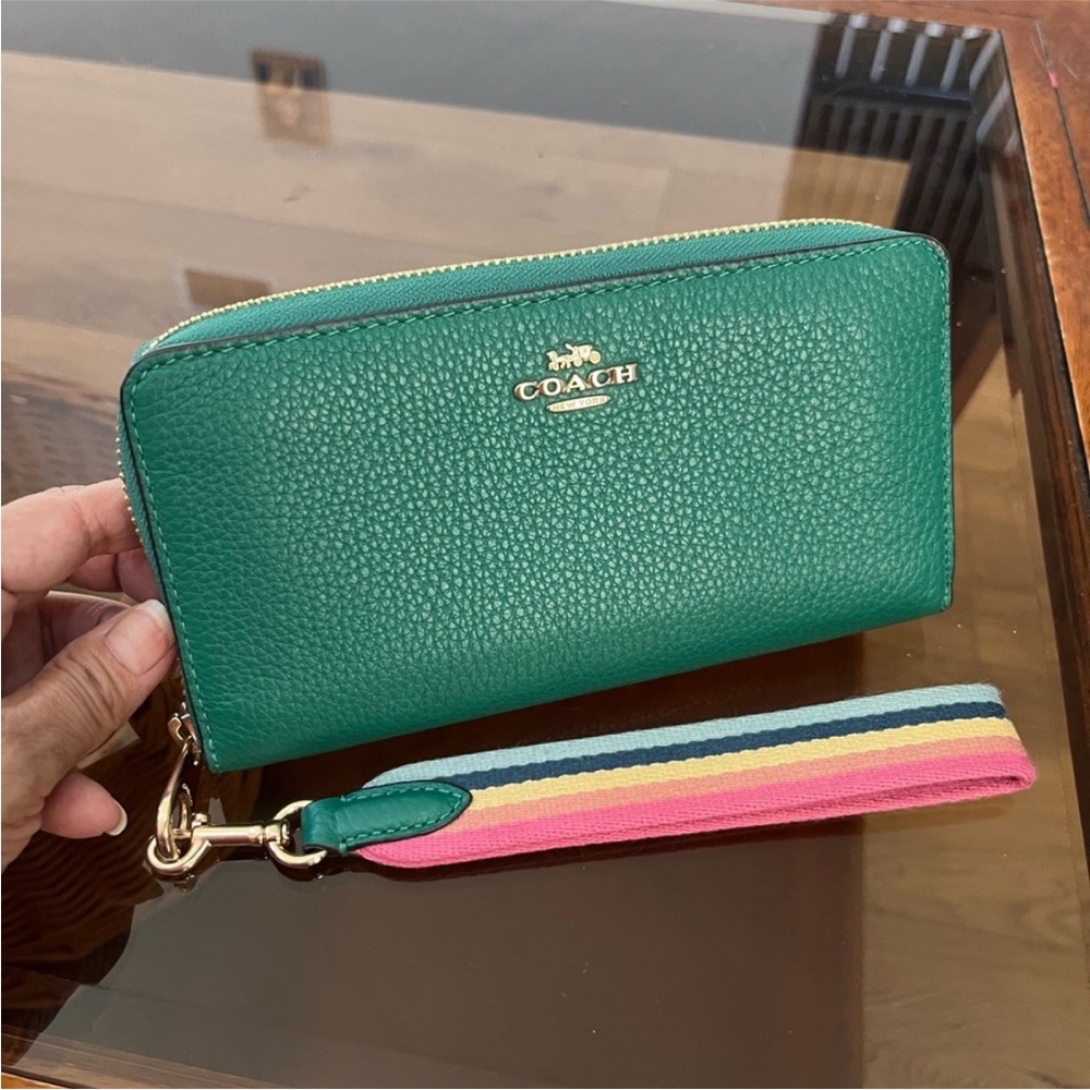 Coach Green Wristlet Wallet